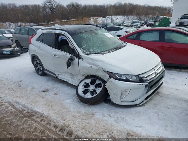 2020 MITSUBISHI ECLIPSE CROSS JA4AT5AA8LZ000595 Photo 0