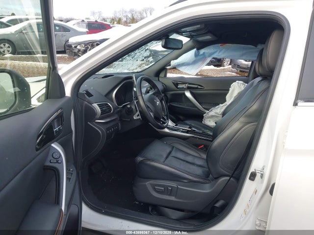 2020 MITSUBISHI ECLIPSE CROSS JA4AT5AA8LZ000595 Photo 4