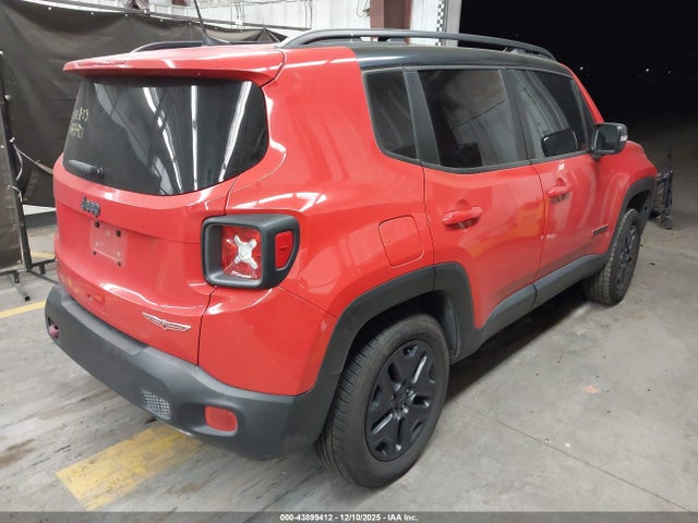 Jeep Renegade Trailhawk 4x4 2018 ZACCJBCB0JPH76921 Image 4