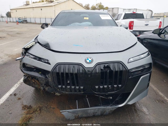 Продаж на аукціоні авто 2024 Bmw 760i Xdrive, vin: WBA33EJ0XRCP00908, номер лоту: 43899428
