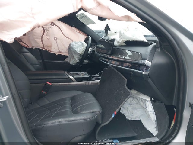 Продаж на аукціоні авто 2024 Bmw 760i Xdrive, vin: WBA33EJ0XRCP00908, номер лоту: 43899428