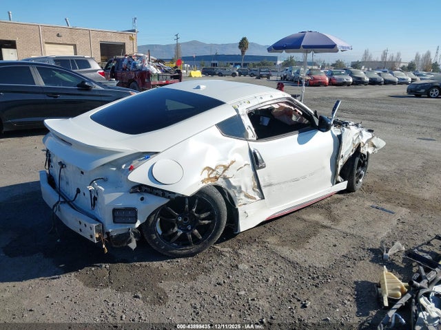 JN1AZ4EH9JM572102 Nissan 370z Nismo Tech
