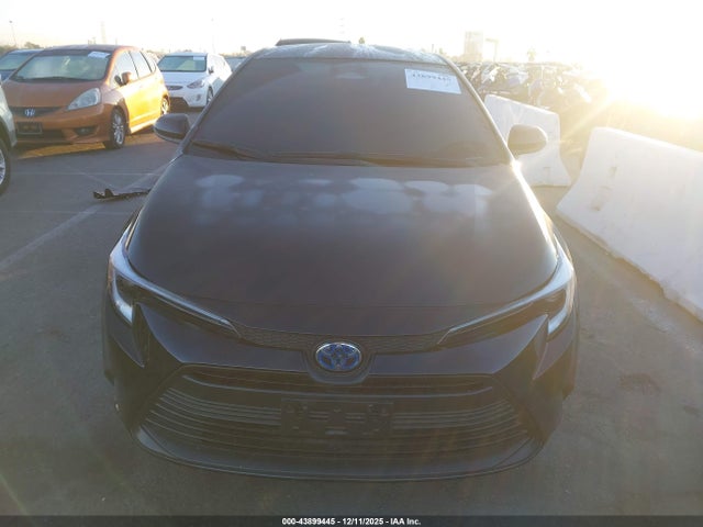 Toyota Corolla Hybrid Le 2023 JTDBCMFE2P3011570 Image 13