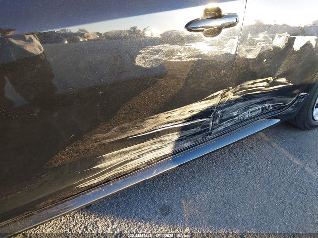 Toyota Corolla Hybrid Le 2023 JTDBCMFE2P3011570 Image 18