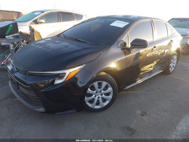 Toyota Corolla Hybrid Le 2023 JTDBCMFE2P3011570 Image 2