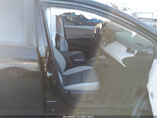 Toyota Corolla Hybrid Le 2023 JTDBCMFE2P3011570 Image 5