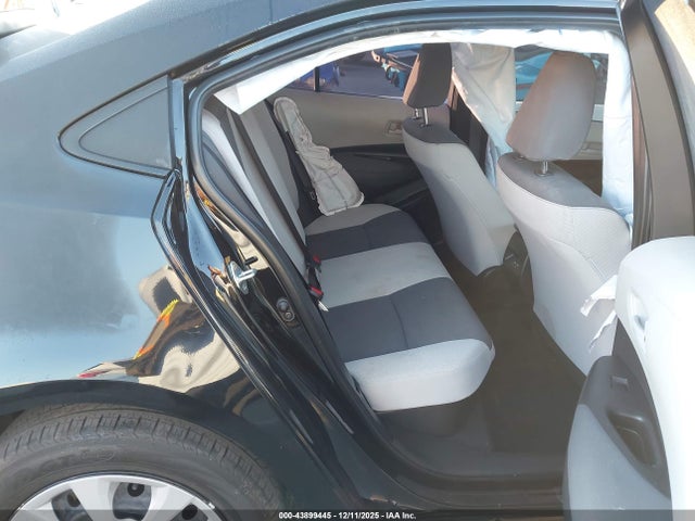 Toyota Corolla Hybrid Le 2023 JTDBCMFE2P3011570 Image 8