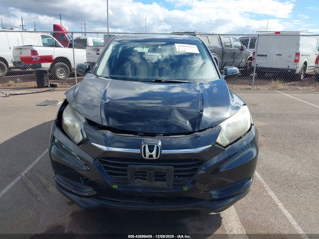 3CZRU5H39JG702042 Honda HR-V LX
