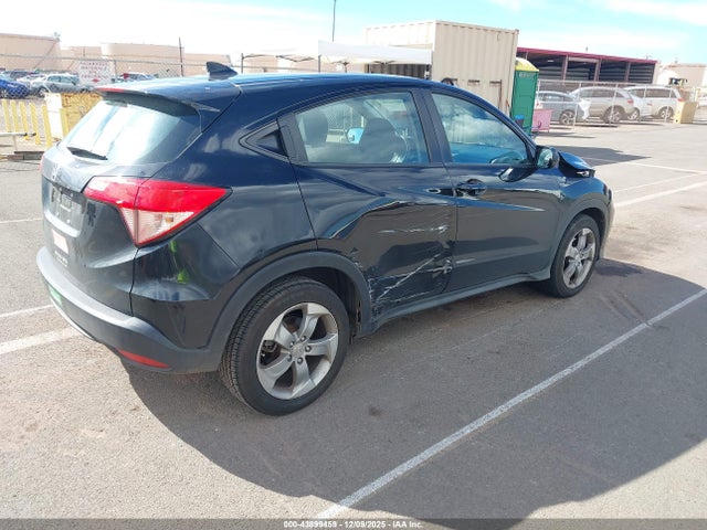 3CZRU5H39JG702042 Honda HR-V LX