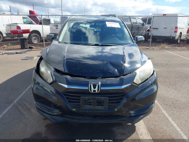 3CZRU5H39JG702042 Honda HR-V LX