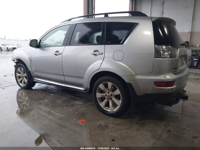 2010 MITSUBISHI OUTLANDER JA4JT4AX0AZ014647 Photo 2