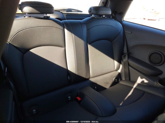 2017 MINI HARDTOP WMWXP7C5XH2A45098 Photo 7