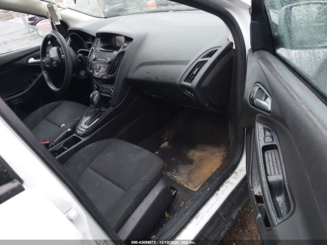 2017 FORD FOCUS 1FADP3K2XHL290891 Photo 4