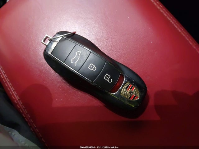 2021 PORSCHE MACAN WP1AA2A55MLB12562 Photo 10