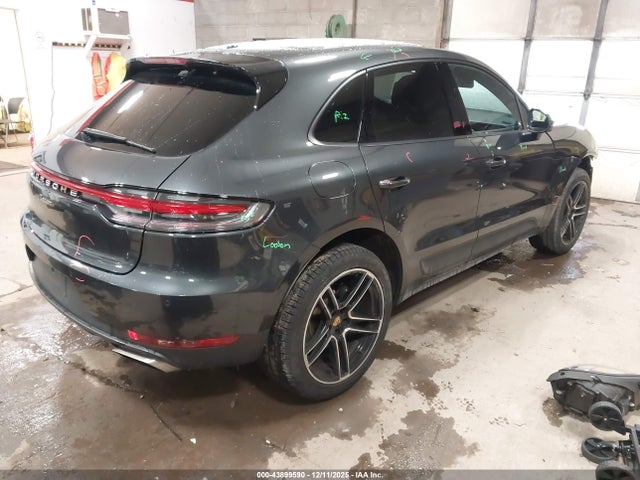 2021 PORSCHE MACAN WP1AA2A55MLB12562 Photo 3