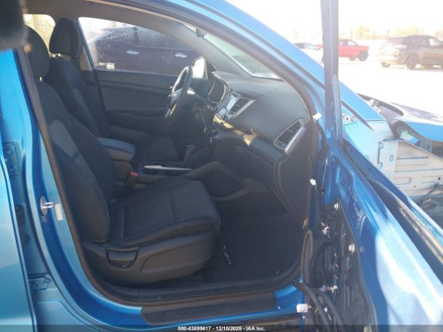 2016 HYUNDAI TUCSON KM8J33A47GU154556 Photo 4