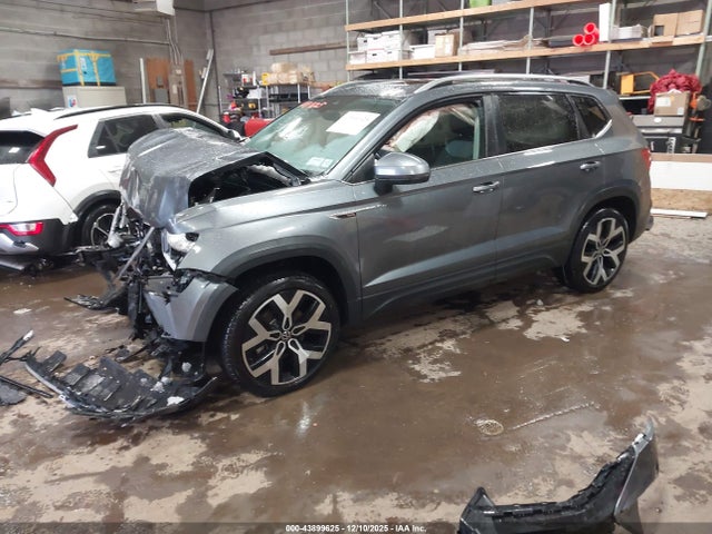 2022 VOLKSWAGEN TAOS 3VV2X7B26NM042688 Photo 1