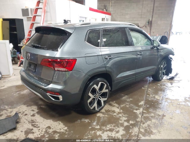 2022 VOLKSWAGEN TAOS 3VV2X7B26NM042688 Photo 3