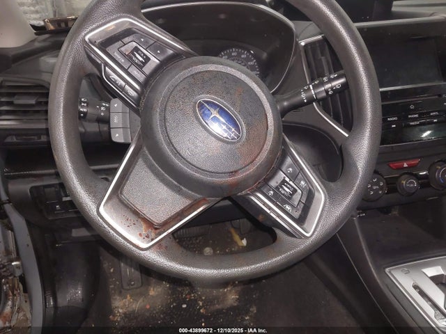 4S3GTAV67L3723985 Subaru Impreza Premium 5-door