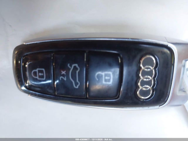 2019 AUDI Q8 WA1BVAF17KD040646 Photo 10