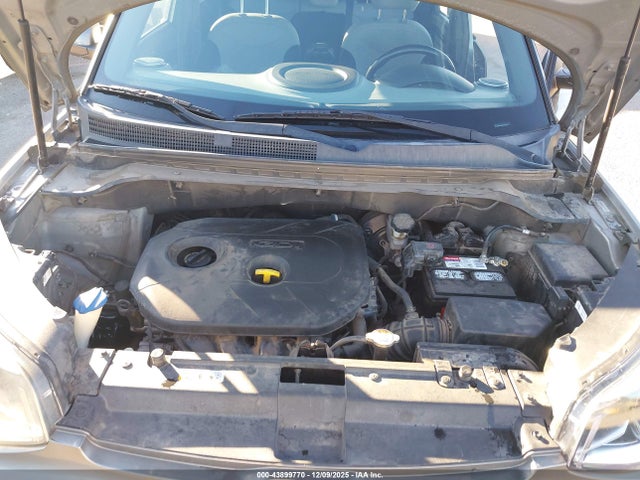 KIA SOUL + 2014 KNDJP3A58E7048159 Image 10