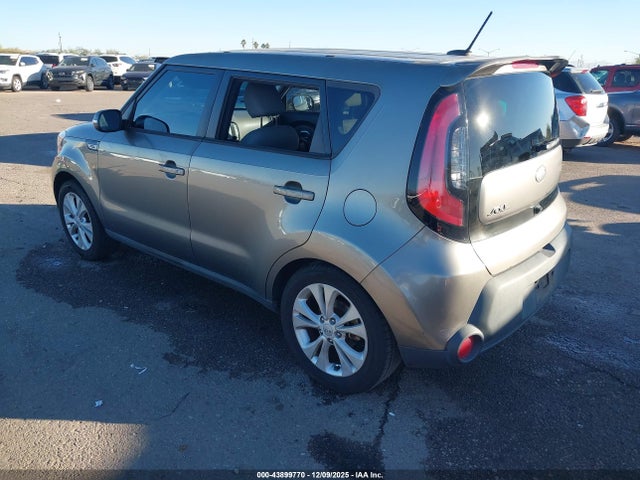 KIA SOUL + 2014 KNDJP3A58E7048159 Image 3