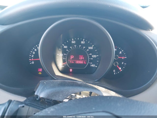 KIA SOUL + 2014 KNDJP3A58E7048159 Image 7