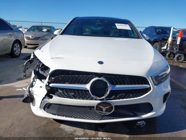 43899782 :رقم المزاد ، WDD3G4EB4KW030814 vin ، 2019 Mercedes-benz A 220 مزاد بيع