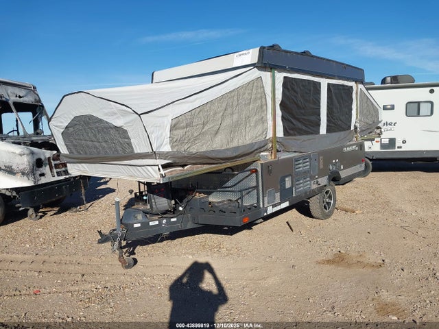 4X4CFS61XJD179241 Fore Flagstaff