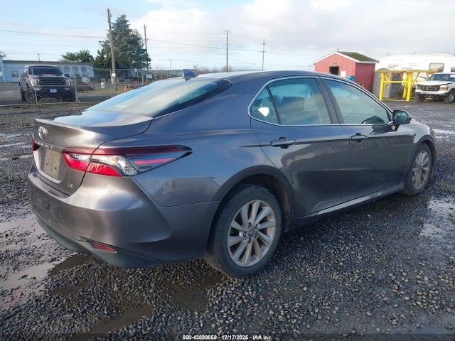 4T1C11AKXNU707022 Toyota CAMRY LE