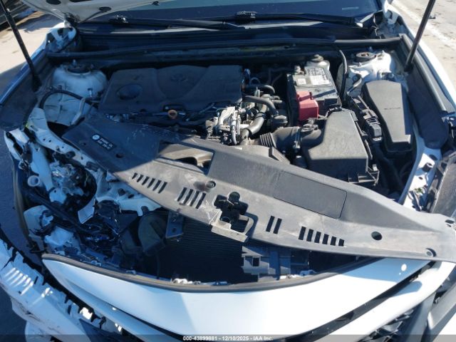 2020 TOYOTA CAMRY 4T1G11AK7LU950995 Photo 9