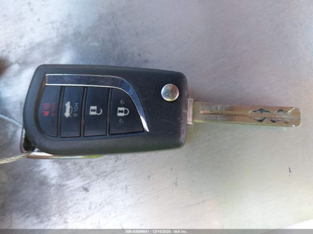 2020 TOYOTA CAMRY 4T1G11AK7LU950995 Photo 10