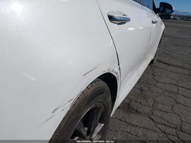 5XXGT4L39LG428378 KIA Optima Lx
