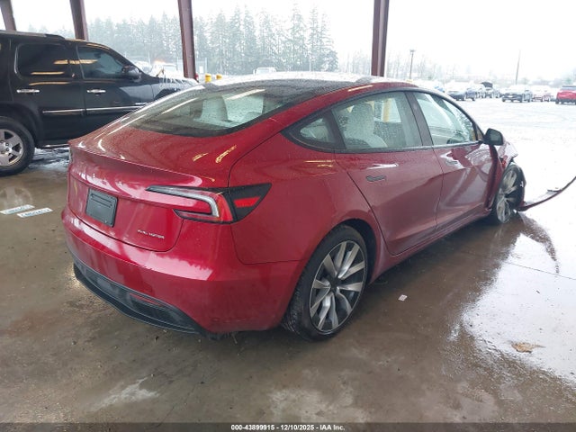 2025 TESLA MODEL 3 5YJ3E1EB0SF874805 Photo 3