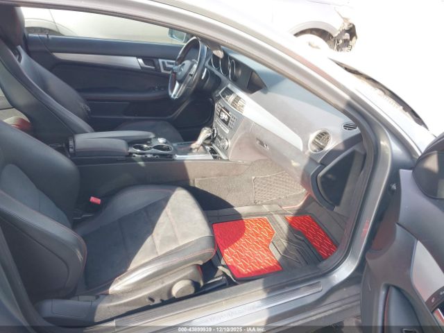 2013 MERCEDES-BENZ C 350 WDDGJ8JB7DF958734 Photo 4