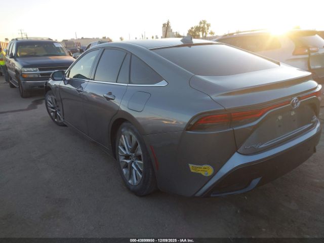 2022 TOYOTA MIRAI JTDAAAAA8NA004121 Photo 2