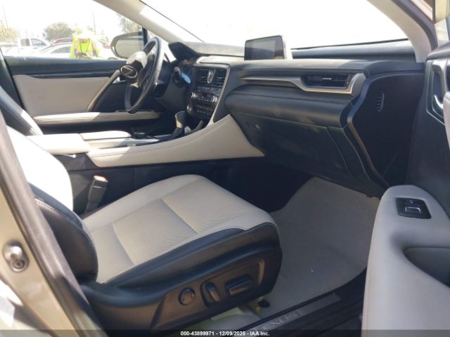 2019 LEXUS RX 2T2ZZMCA5KC137044 Photo 4