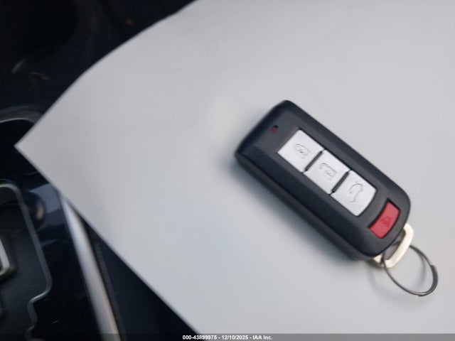 2018 MITSUBISHI MIRAGE G4 ML32F4FJ1JHF06685 Photo 10