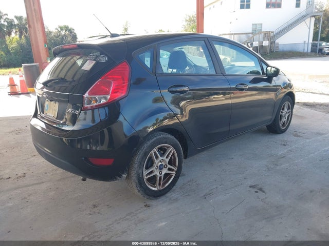 2019 Ford Fiesta Se მანქანა იყიდება აუქციონზე, vin: 3FADP4EJ4KM113039, აუქციონის ნომერი: 43899986
