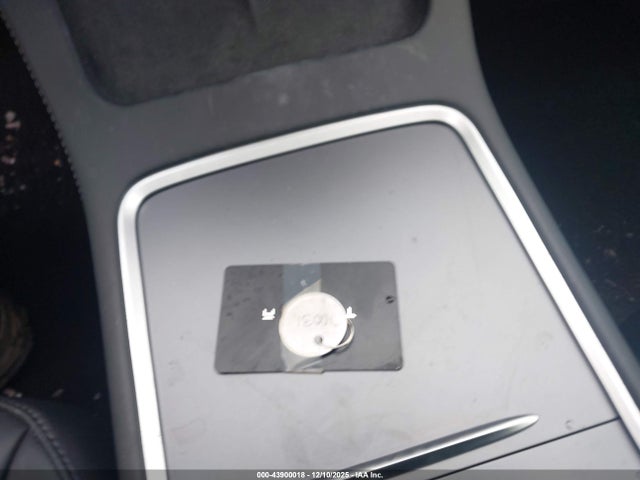 2023 TESLA MODEL 3 5YJ3E1EB3PF616690 Photo 10