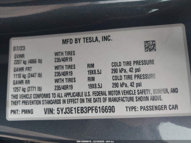 2023 TESLA MODEL 3 5YJ3E1EB3PF616690 Photo 8