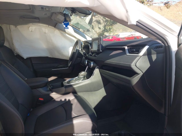 Toyota Rav4 Xle Premium 2022 2T3C1RFV7NW231028 Image 5