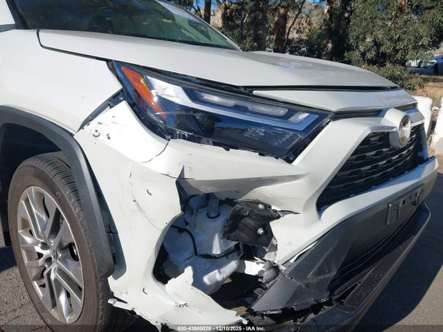 Toyota Rav4 Xle Premium 2022 2T3C1RFV7NW231028 Image 6