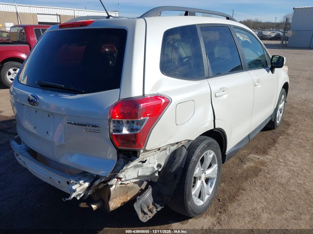 Продаж на аукціоні авто 2015 Subaru Forester 2.5i Premium, vin: JF2SJADC1FH525449, номер лоту: 43900050