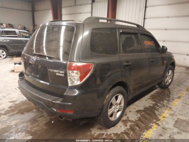 2011 SUBARU FORESTER JF2SHABC0BH768615 Photo 3