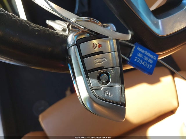 2017 BMW 750I WBA7F0C39HGM21721 Photo 10