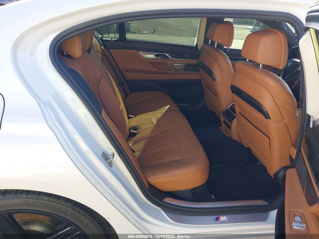 2017 BMW 750I WBA7F0C39HGM21721 Photo 7
