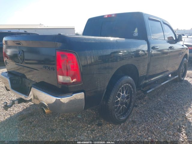 2019 RAM 1500 CLASSIC 3C6RR7LT8KG622458 Photo 3
