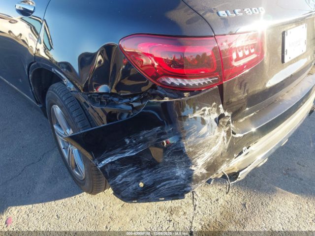 2022 MERCEDES-BENZ GLC 300 W1N0G8DB0NV327040 Photo 5