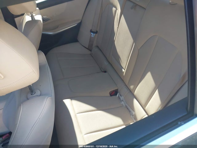 2021 BMW 330I 3MW5R1J00M8B82176 Photo 7